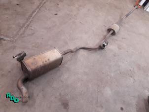 Used Exhaust central + rear silencer Renault Clio III (BR/CR) 1.2 16V TCe 100 Price € 75,00 Margin scheme offered by Autodemontagebedrijf Otte