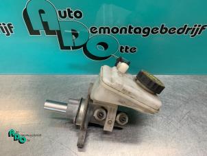 Used Master cylinder Peugeot 107 1.0 12V Price € 10,00 Margin scheme offered by Autodemontagebedrijf Otte