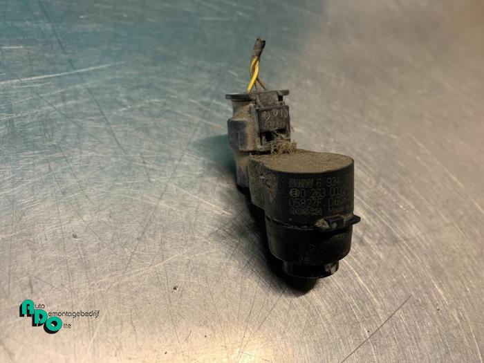 Usados Sensor PDC BMW 3 serie (E90) 318i 16V Precio € 20,00 Norma de margen ofrecido por Autodemontagebedrijf Otte