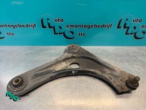 Used Front wishbone, right Citroen C2 (JM) 1.1 Price € 20,00 Margin scheme offered by Autodemontagebedrijf Otte