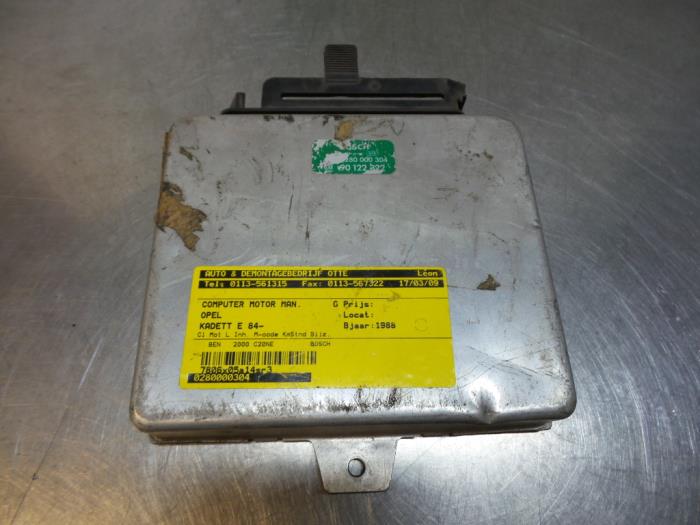 Used Engine management computer Opel Kadett Price € 50,00 Margin scheme offered by Autodemontagebedrijf Otte