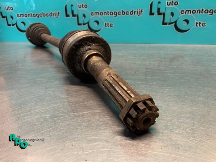 Front drive shaft, left from a Volkswagen Transporter T3 1.6 D 1983