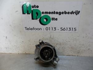 Used Vacuum pump (diesel) BMW 3 serie (E46/4) 320d 16V Price € 75,00 Margin scheme offered by Autodemontagebedrijf Otte
