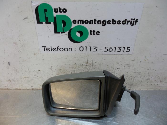 Wing mirror, left from a Opel Kadett 1989