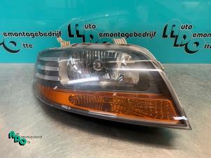 Używane Reflektor prawy Chevrolet Kalos (SF48) 1.2 Cena € 30,00 Procedura marży oferowane przez Autodemontagebedrijf Otte