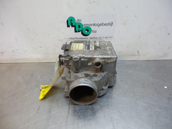 Usagé Débitmètre Opel Corsa B (73/78/79) 1.4i Swing,Joy,Sport,GLS Prix € 50,00 Règlement à la marge proposé par Autodemontagebedrijf Otte