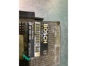 Luftmengenmesser van een Opel Corsa B (73/78/79) 1.4i Swing,Joy,Sport,GLS 1993