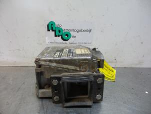 Luftmengenmesser van een Opel Corsa B (73/78/79) 1.4i Swing,Joy,Sport,GLS 1993