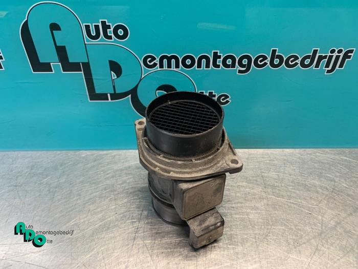 Gebrauchte Luftmassenmesser Opel Movano (4A1; 4A2; 4B2; 4B3; 4C2; 4C3) 1.9 CDTI Preis € 25,00 Margenregelung angeboten von Autodemontagebedrijf Otte