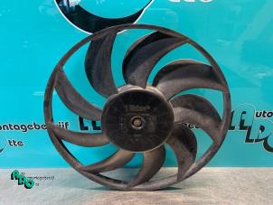 Used Cooling fans Opel Movano (4A1; 4A2; 4B2; 4B3; 4C2; 4C3) 1.9 CDTI Price € 20,00 Margin scheme offered by Autodemontagebedrijf Otte