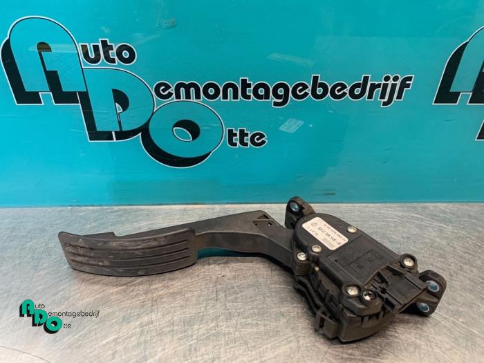 Begagnade Gaspedalsensor Dacia Logan MCV I (KS) 1.5 dCi Pris € 35,00 Marginaltabell erbjuds av Autodemontagebedrijf Otte