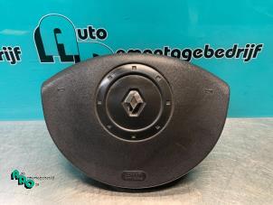 Usagé Airbag gauche (volant) Renault Kangoo Express (FW) 1.5 dCi 75 Prix € 35,00 Règlement à la marge proposé par Autodemontagebedrijf Otte