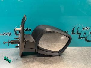 Used Wing mirror, right Renault Kangoo Express (FW) 1.5 dCi 75 Price € 25,00 Margin scheme offered by Autodemontagebedrijf Otte