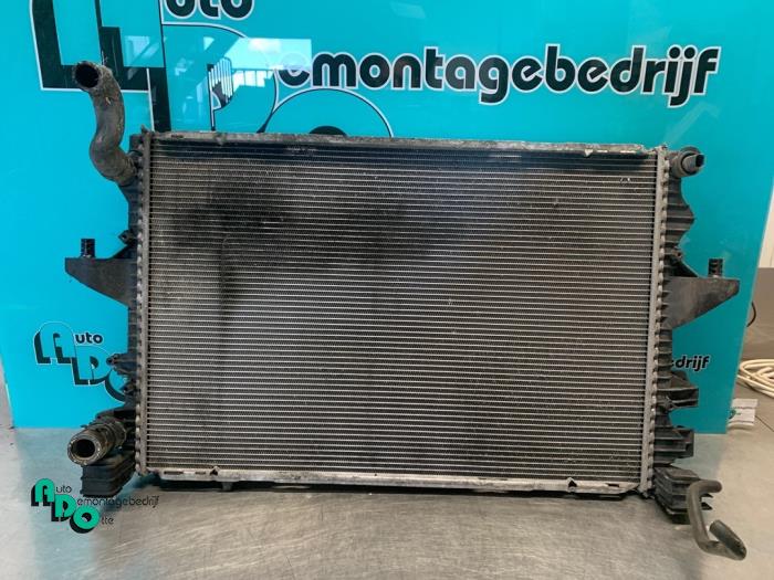 Used Radiator Volkswagen Transporter T5 2.5 TDi PF Price € 35,00 Margin scheme offered by Autodemontagebedrijf Otte