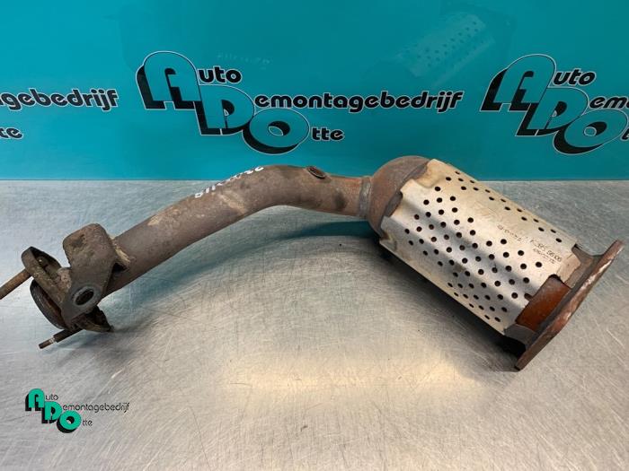 Gebrauchte Katalysator Peugeot 206 (2A/C/H/J/S) 1.4 XR,XS,XT,Gentry Preis € 100,00 Margenregelung angeboten von Autodemontagebedrijf Otte