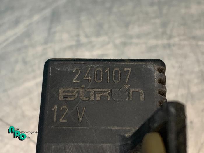 Fuel pump relay Peugeot 207/207+ 1.4 240107 BITRON