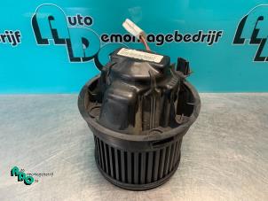 Used Heating and ventilation fan motor Peugeot 207/207+ (WA/WC/WM) 1.4 Price € 20,00 Margin scheme offered by Autodemontagebedrijf Otte