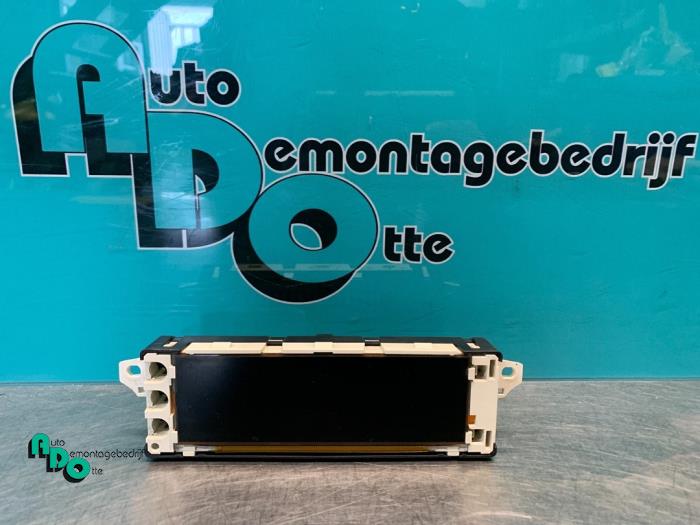 Begagnade Innerdisplay Peugeot 207/207+ (WA/WC/WM) 1.4 Pris € 15,00 Marginaltabell erbjuds av Autodemontagebedrijf Otte