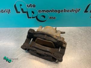 Used Front brake calliper, right Ford S-Max (GBW) 2.3 16V Price € 40,00 Margin scheme offered by Autodemontagebedrijf Otte