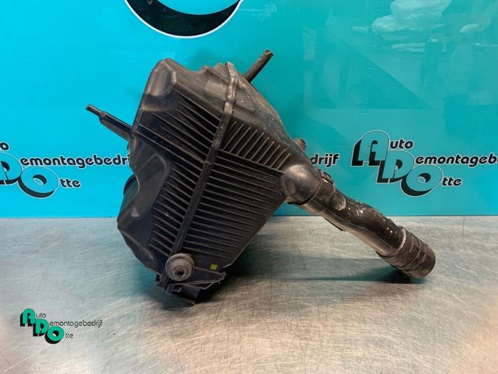 Gebrauchte Luftfiltergehäuse Renault Kangoo Express (FW) 1.5 dCi 75 Preis € 50,00 Margenregelung angeboten von Autodemontagebedrijf Otte