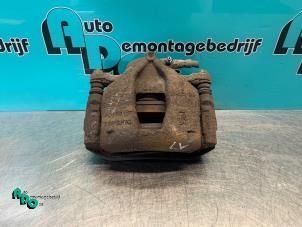 Used Front brake calliper, left Opel Corsa D 1.3 CDTi 16V Ecotec Price € 25,00 Margin scheme offered by Autodemontagebedrijf Otte