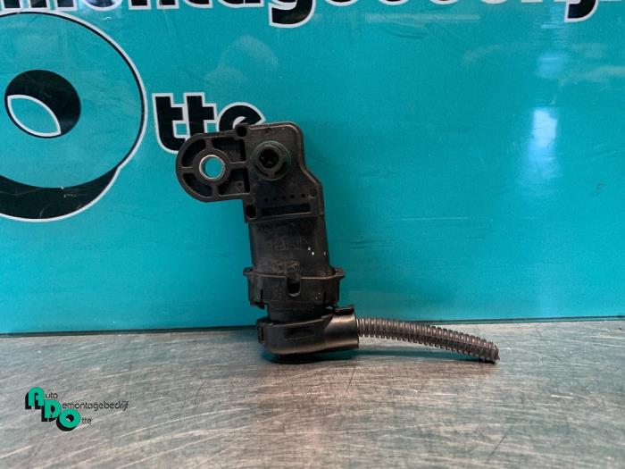 Map Sensor (Einlasskrümmer) van een Opel Corsa D 1.3 CDTi 16V Ecotec 2008