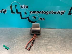 Used Heater resistor Peugeot 207/207+ (WA/WC/WM) 1.6 16V GT THP Price € 20,00 Margin scheme offered by Autodemontagebedrijf Otte