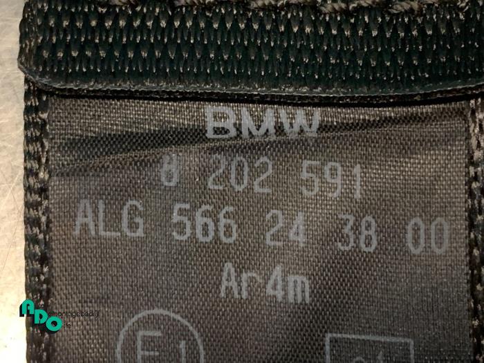Cinturón de seguridad derecha detrás de un BMW 3 serie (E46/2) 318 Ci 16V 2004