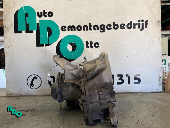 Gearbox from a Ford Focus 2 Wagon 1.6 16V 2011