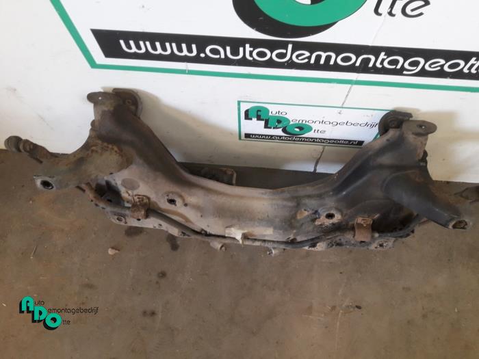 Subframe from a Fiat Grande Punto (199) 1.4 Natural Power 2009