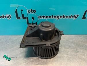 Used Heating and ventilation fan motor Seat Leon (1M1) 1.6 16V Price € 20,00 Margin scheme offered by Autodemontagebedrijf Otte