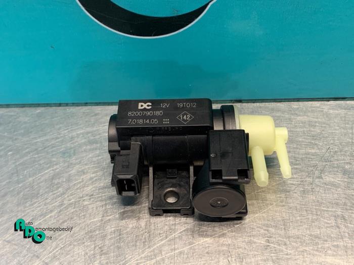Neuf Régulateur pression turbo Mercedes Citan (415.6) 1.5 111 CDI Euro 6 Prix € 18,15 Prix TTC proposé par Autodemontagebedrijf Otte