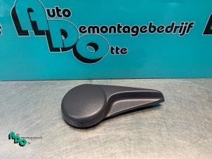 New Electric seat switch Mercedes A (W168) 1.4 A-140 Price € 12,10 Inclusive VAT offered by Autodemontagebedrijf Otte