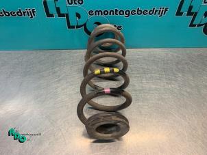 Used Rear coil spring Peugeot 307 SW (3H) 1.6 16V Price € 10,00 Margin scheme offered by Autodemontagebedrijf Otte