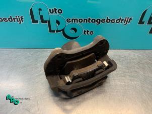 Used Front brake calliper, right Opel Astra J GTC (PD2/PF2) 1.4 Turbo 16V ecoFLEX 140 Price € 30,00 Margin scheme offered by Autodemontagebedrijf Otte