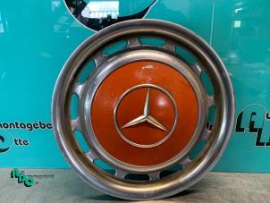 Used Wheel cover (spare) Mercedes 200-280 (W123) 200 Price € 20,00 Margin scheme offered by Autodemontagebedrijf Otte
