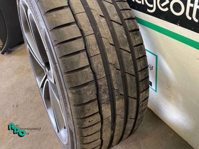 Felge + Reifen Opel Astra J GTC 1.4 Turbo 16V ecoFLEX 140 - RD479 