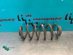 Used Rear coil spring Peugeot 307 CC (3B) 2.0 16V Price € 10,00 Margin scheme offered by Autodemontagebedrijf Otte