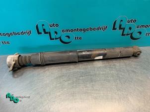 Used Rear shock absorber, right Peugeot 307 CC (3B) 2.0 16V Price € 15,00 Margin scheme offered by Autodemontagebedrijf Otte
