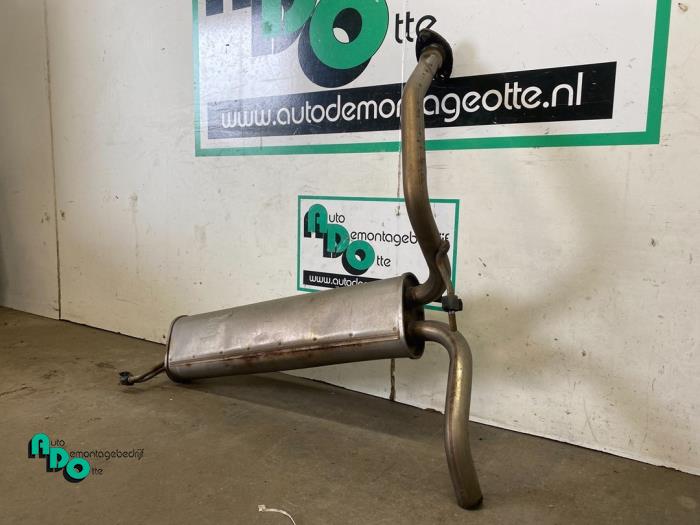Gebrauchte Auspuff Enddämpfer Peugeot 108 1.0 12V Preis € 50,00 Margenregelung angeboten von Autodemontagebedrijf Otte