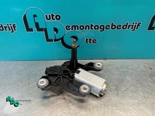 Usagé Moteur essuie-glace arrière Peugeot Bipper (AA) 1.3 HDI Prix € 20,00 Règlement à la marge proposé par Autodemontagebedrijf Otte