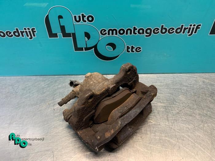 Gebrauchte Bremszange links vorne Peugeot Bipper (AA) 1.3 HDI Preis € 20,00 Margenregelung angeboten von Autodemontagebedrijf Otte