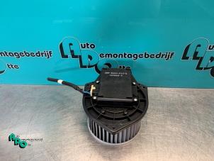 Used Heating and ventilation fan motor Mitsubishi Outlander (CU) 2.0 16V 4x2 Price € 25,00 Margin scheme offered by Autodemontagebedrijf Otte