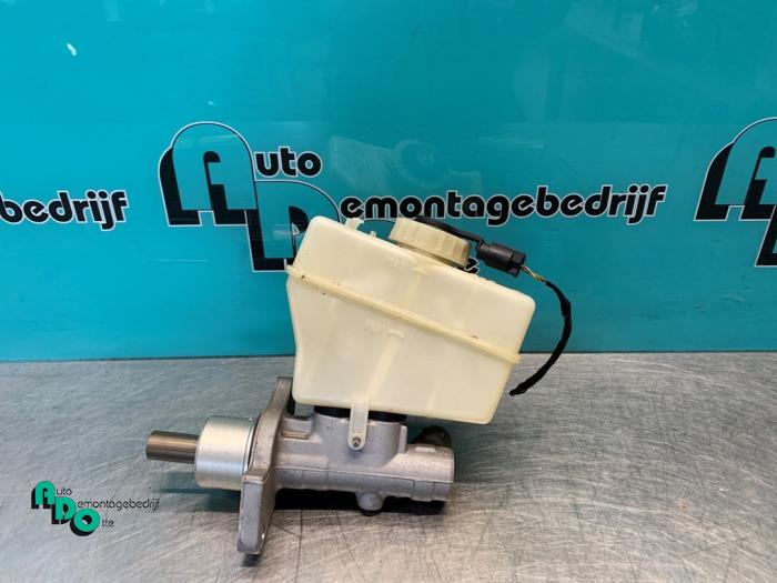 Gebrauchte Hauptbremszylinder BMW 3 serie Compact (E46/5) 316ti 16V Preis € 25,00 Margenregelung angeboten von Autodemontagebedrijf Otte