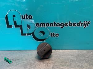 Used Fuel cap BMW 3 serie Compact (E46/5) 316ti 16V Price € 10,00 Margin scheme offered by Autodemontagebedrijf Otte