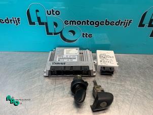 Used Ignition lock + computer BMW 3 serie Compact (E46/5) 316ti 16V Price € 100,00 Margin scheme offered by Autodemontagebedrijf Otte