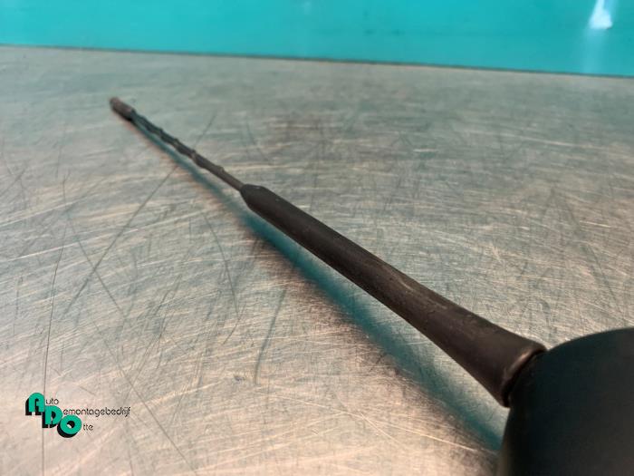 Antenna from a Nissan Note (E11) 1.6 16V 2008