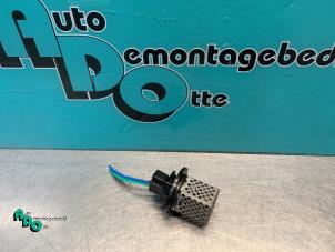 Used Heater resistor Daihatsu Cuore (L251/271/276) 1.0 12V DVVT Price € 10,00 Margin scheme offered by Autodemontagebedrijf Otte