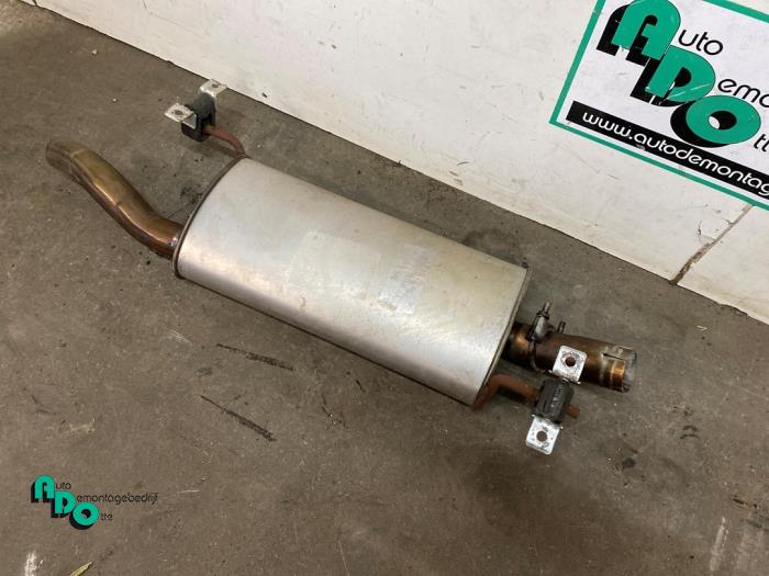 Exhaust rear silencer from a Volkswagen Golf III Cabrio Restyling (1E7) 1.8 Kat. 2001