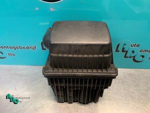 Gebrauchte Luftfiltergehäuse Peugeot 307 (3A/C/D) 1.6 16V Preis € 20,00 Margenregelung angeboten von Autodemontagebedrijf Otte